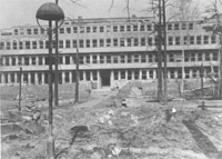 "Haus 19" nach dem Angriff am 13. Februar 1945