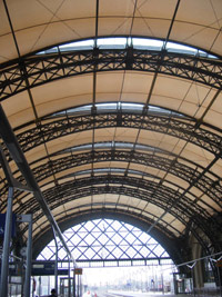 Umbau Hauptbahnhof Dresden von Sir Norman Forster 2004